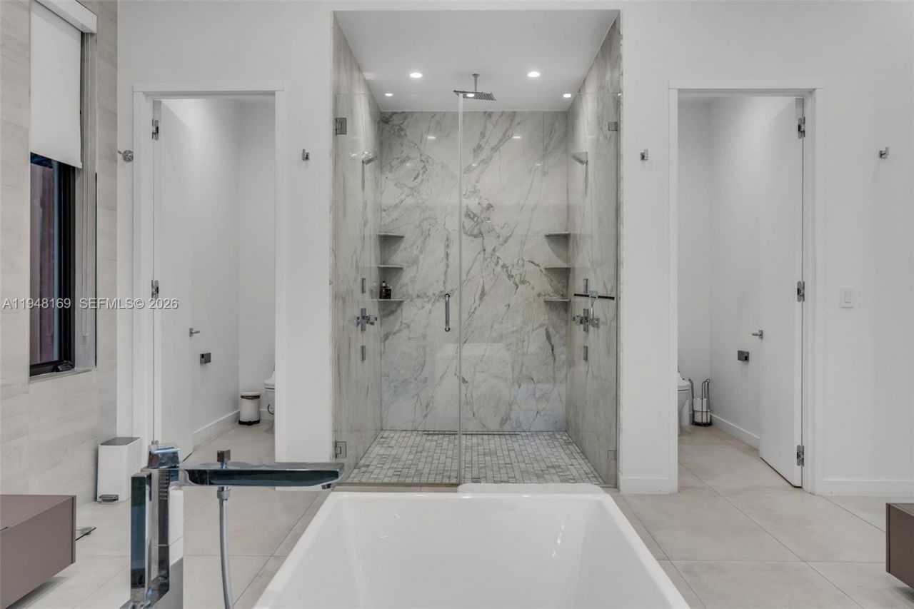 6175 SW 128th St, Pinecrest, FL 33156 Photo