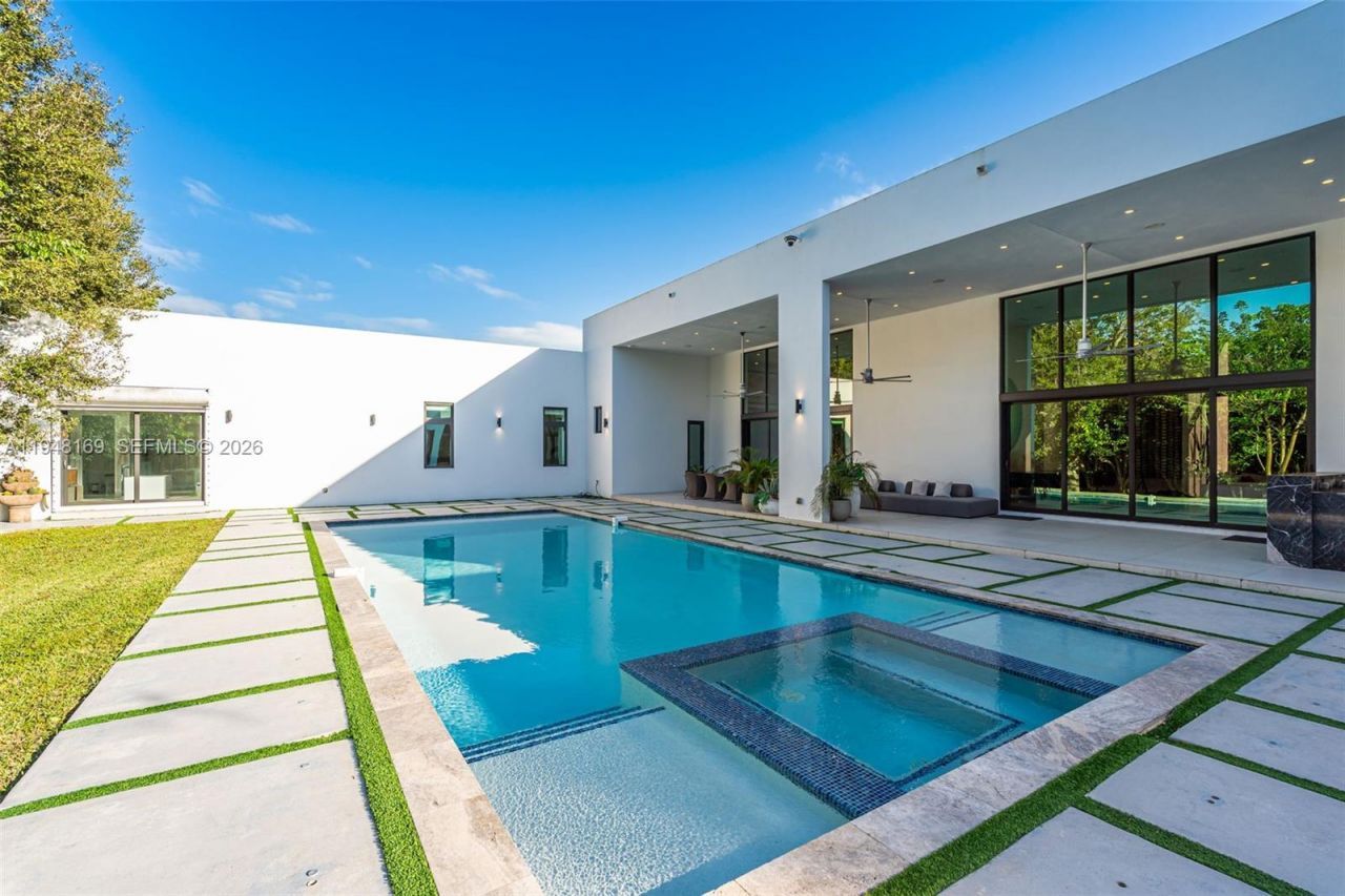 6175 SW 128th St, Pinecrest, FL 33156 Photo