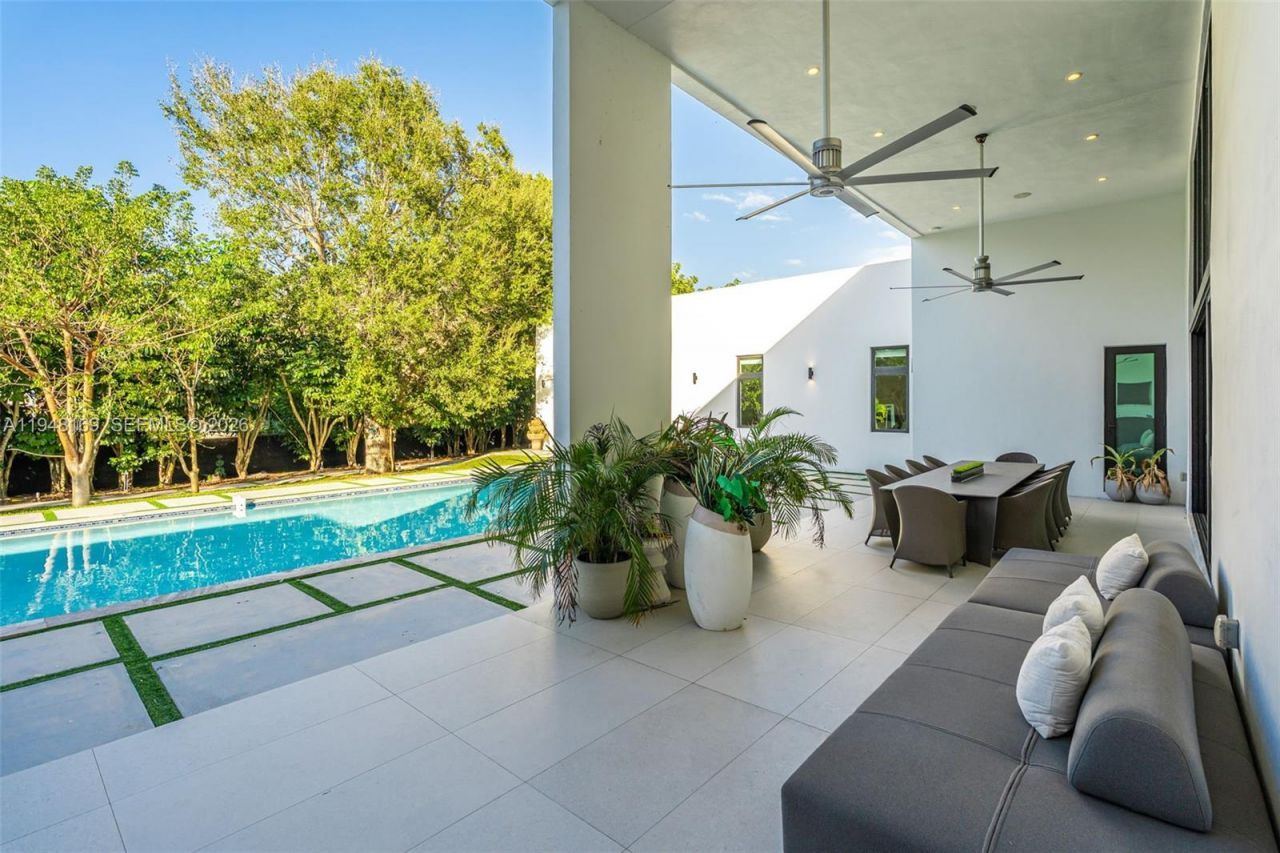 6175 SW 128th St, Pinecrest, FL 33156 Photo