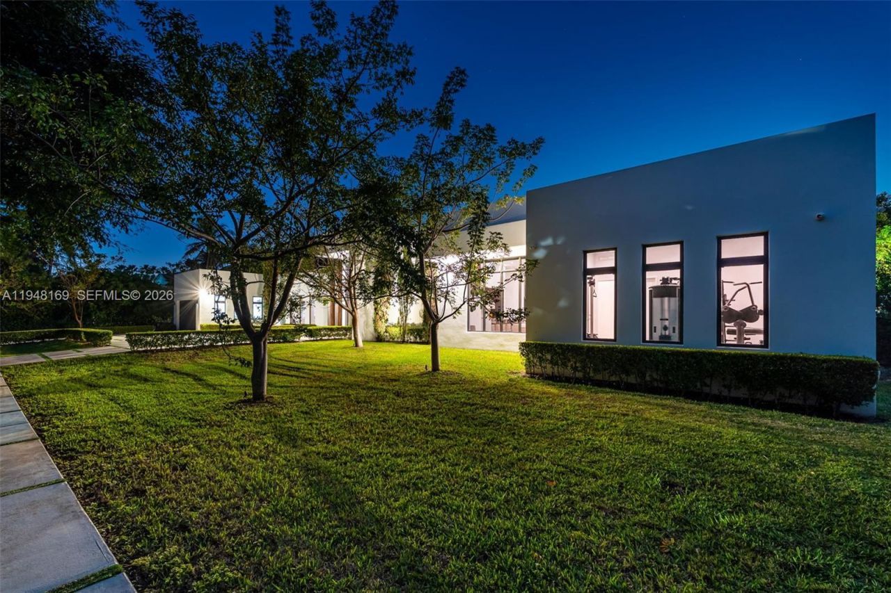 6175 SW 128th St, Pinecrest, FL 33156 Photo