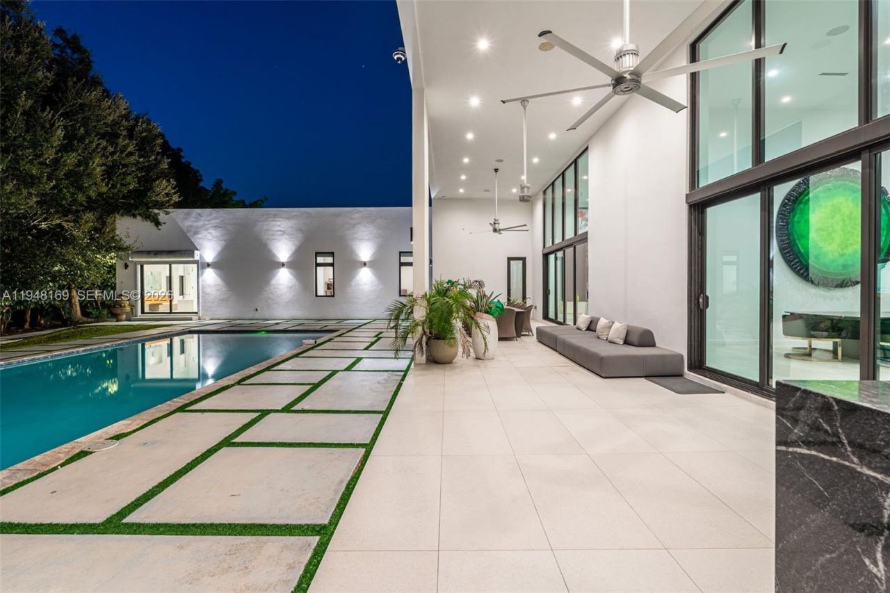 6175 SW 128th St, Pinecrest, FL 33156 Photo