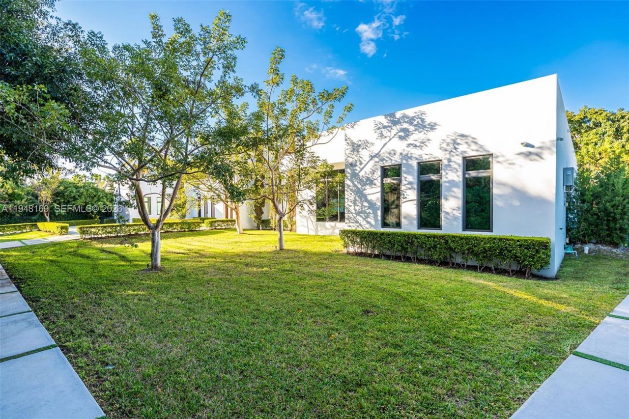 6175 SW 128th Street, Pinecrest, FL 33156 Photo