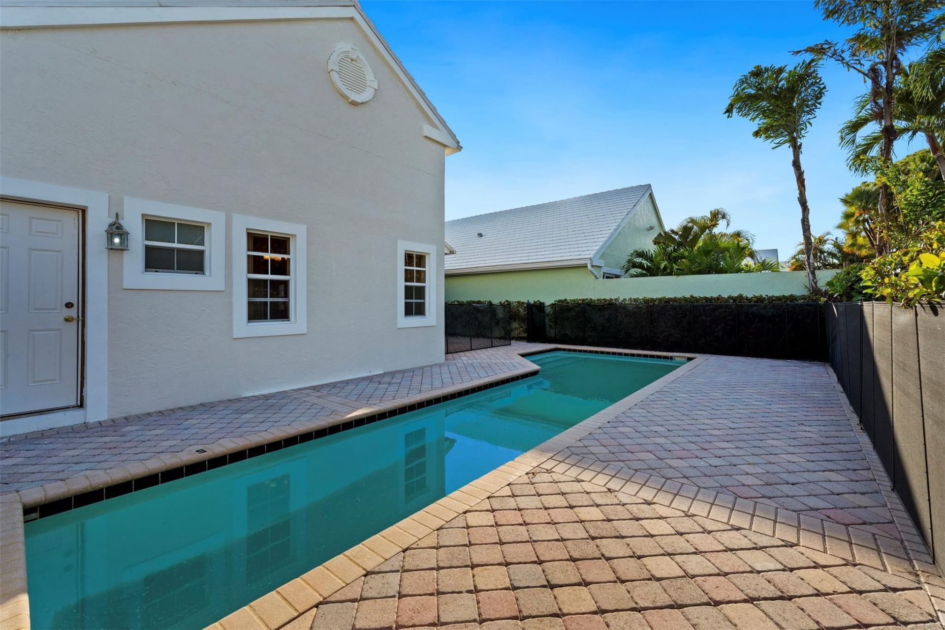 9181 Heathridge Drive, West Palm Beach, FL 33411 Photo