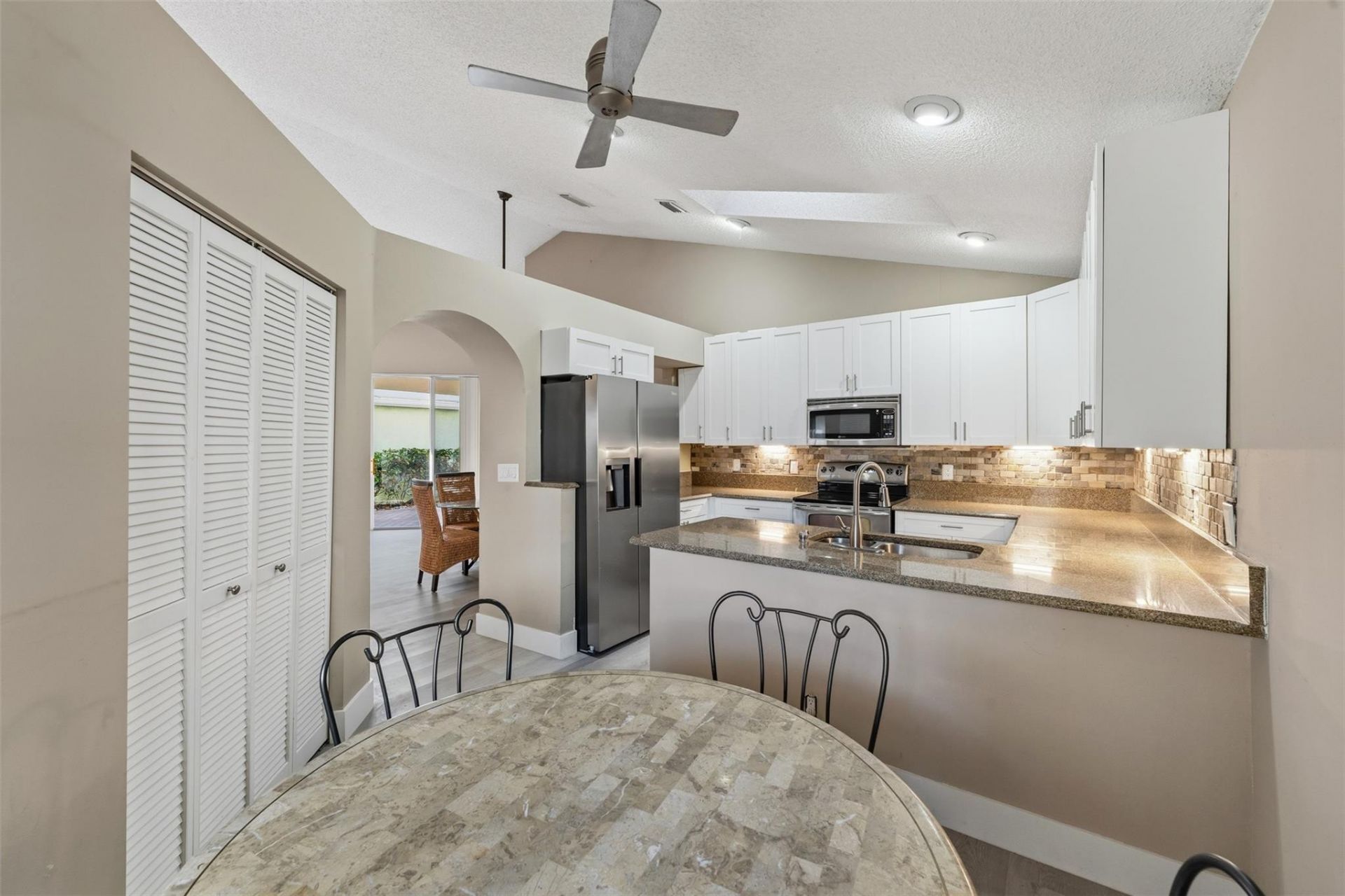 9181 Heathridge Drive, West Palm Beach, FL 33411 Photo