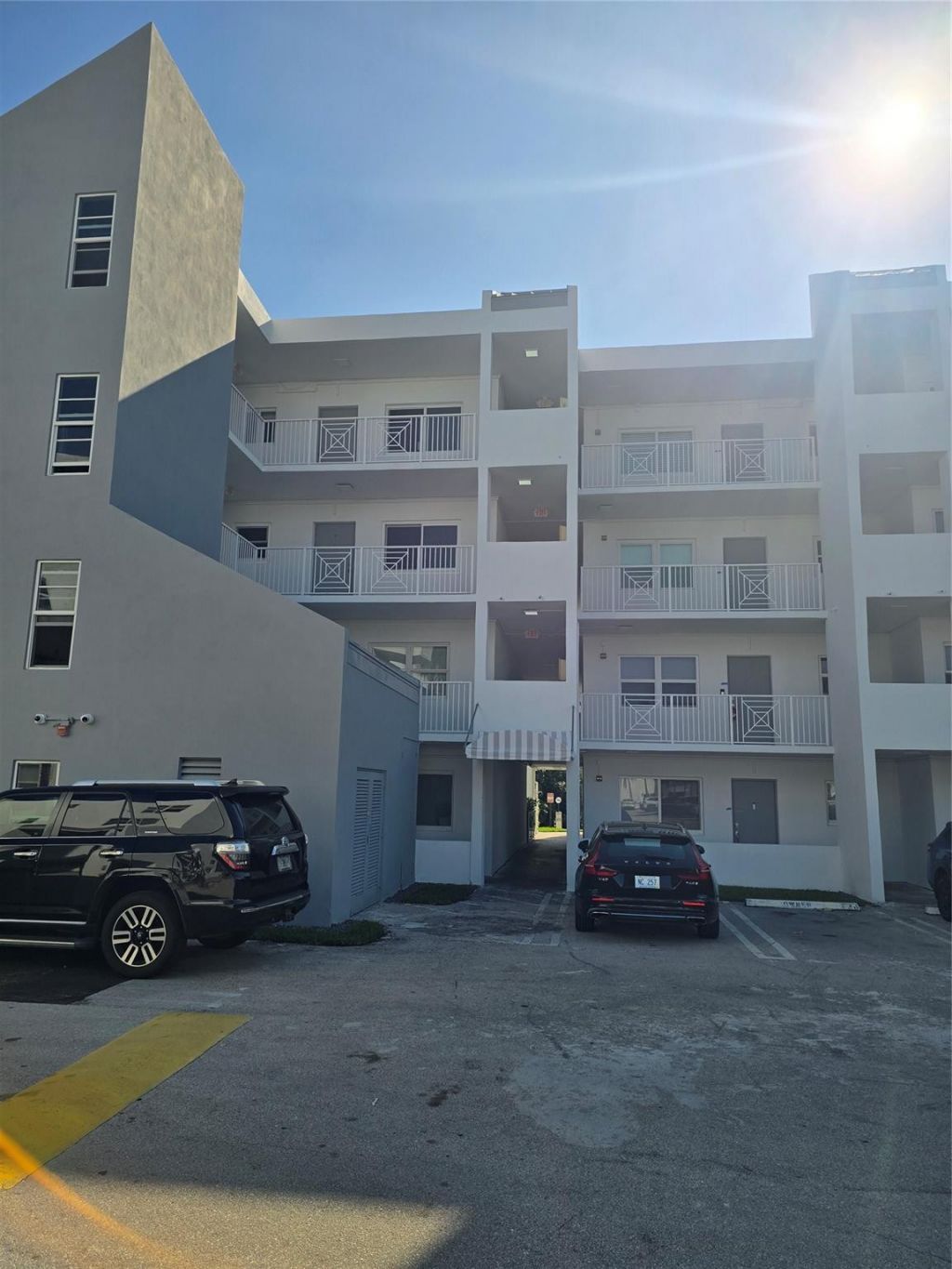 2860 NE 14th St Causeway, Unit 205D, Pompano Beach, FL 33062 Photo