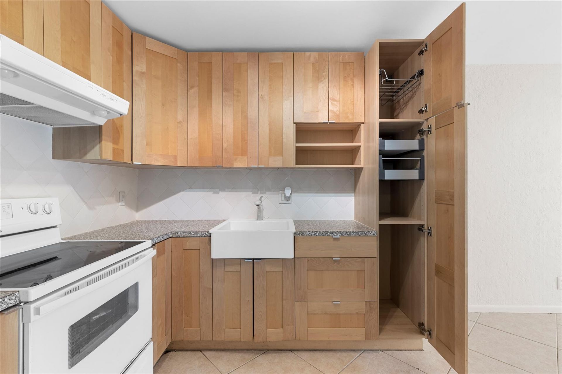 101 E Mcnab Road, Unit 112, Pompano Beach, FL 33060 Photo