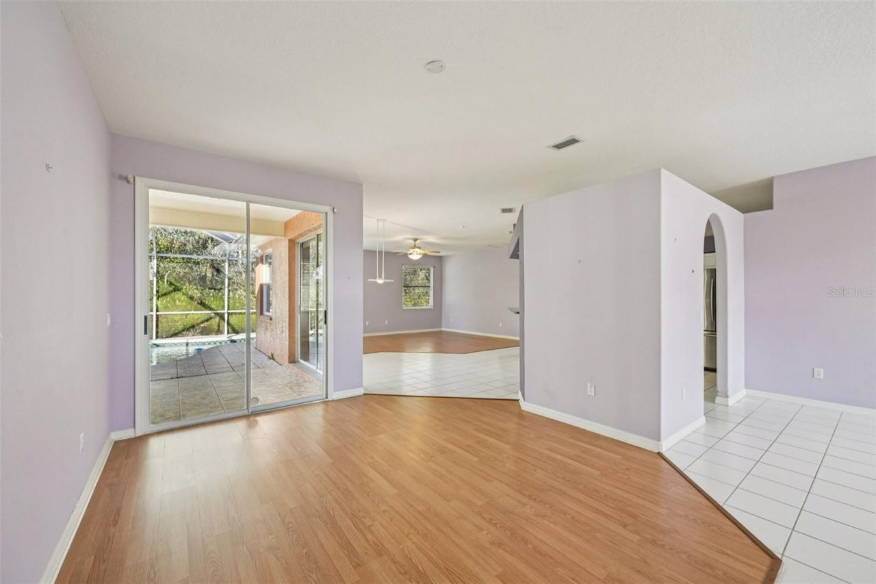 7310 38th Court E, Sarasota, FL 34243 Photo