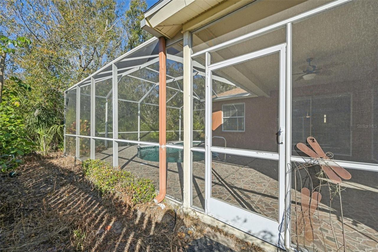 7310 38th Court E, Sarasota, FL 34243 Photo