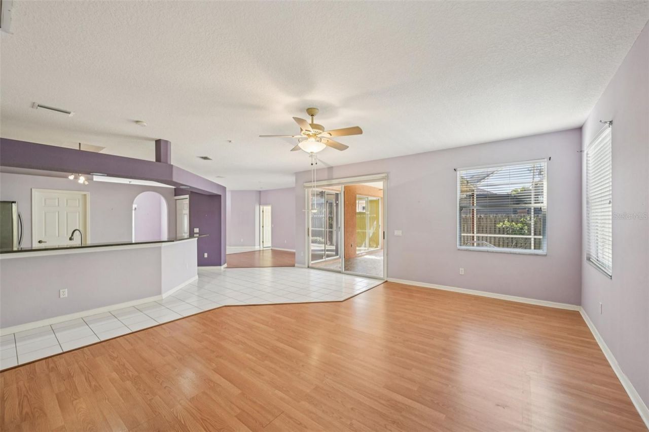 7310 38th Court E, Sarasota, FL 34243 Photo