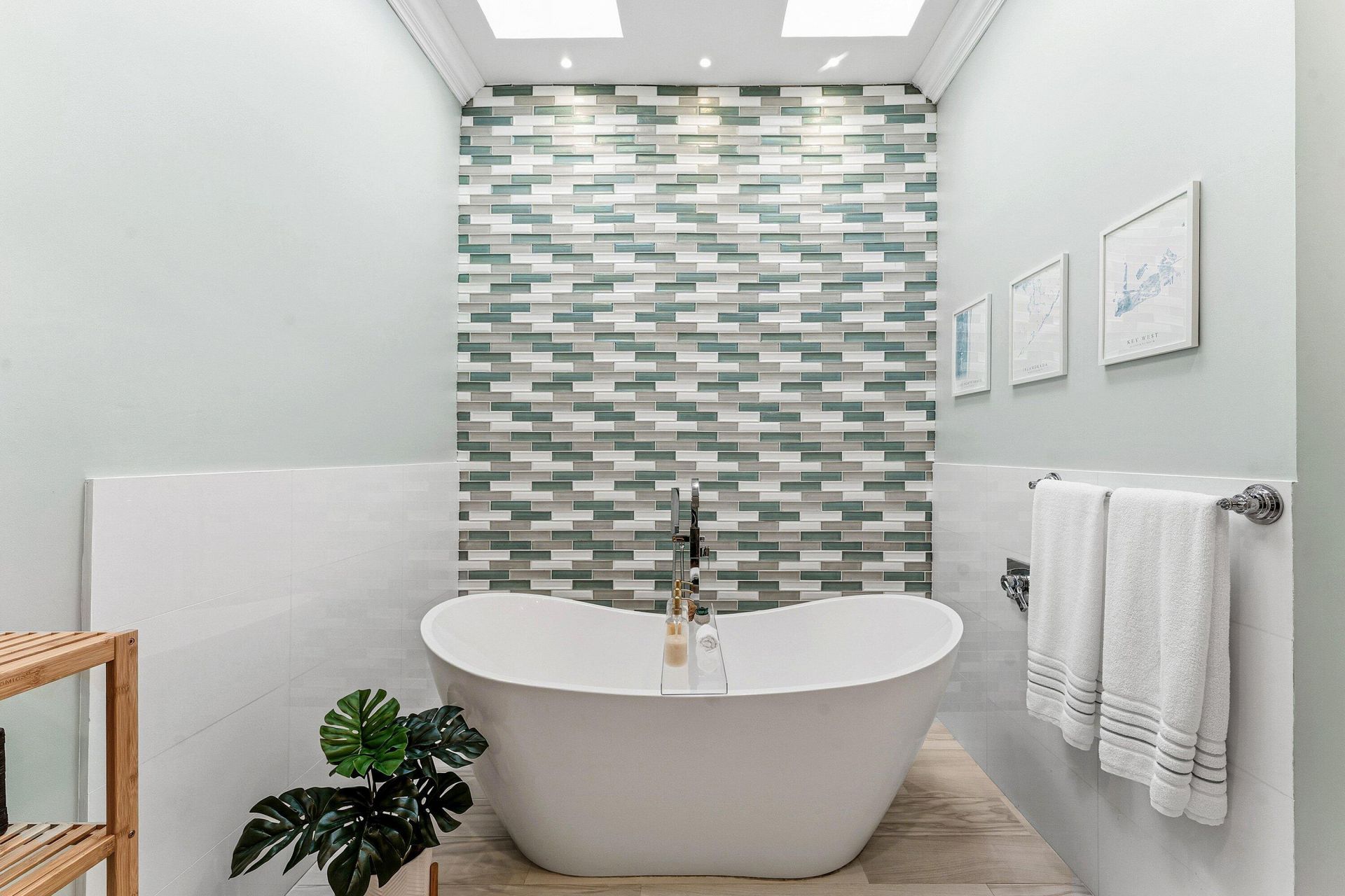 1403 Indian Road E, Lake Clarke Shores, FL 33406 Photo