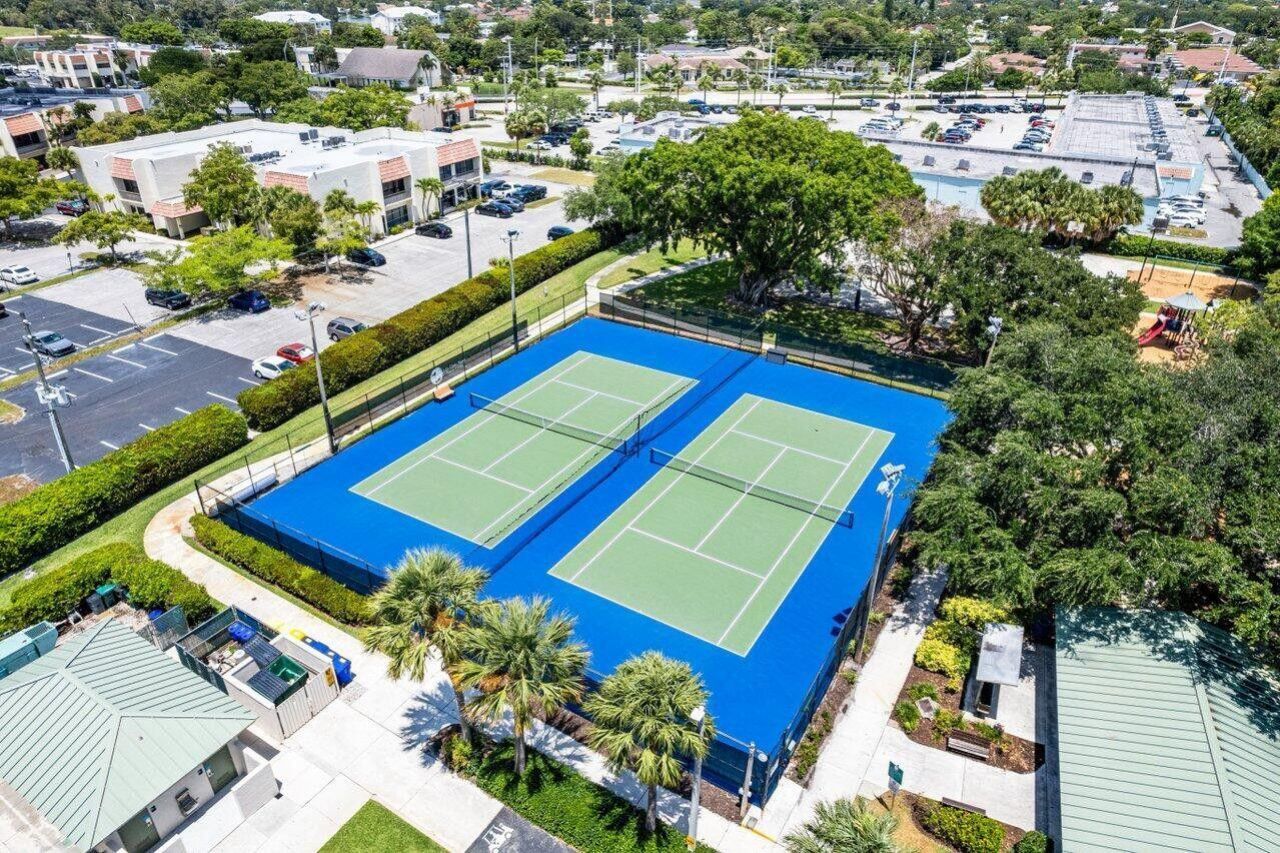 1403 Indian Road E, Lake Clarke Shores, FL 33406 Photo