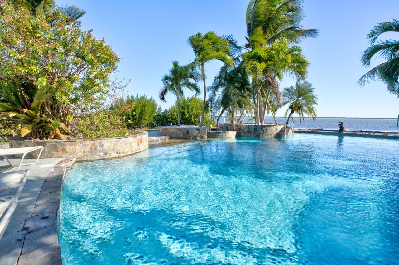 1233 Avenue A, Big Pine Key, FL 33043 Photo