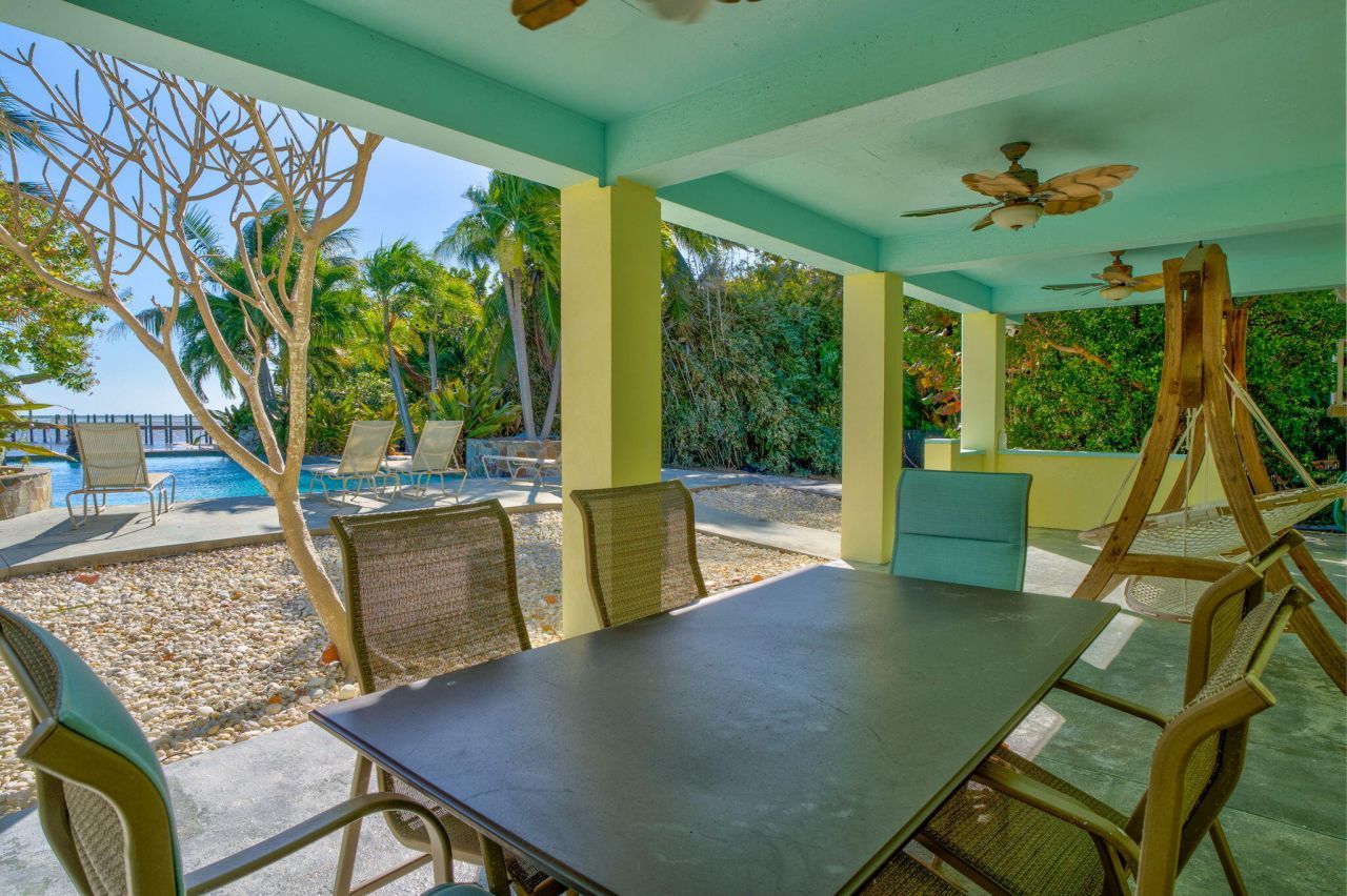 1233 Avenue A, Big Pine Key, FL 33043 Photo