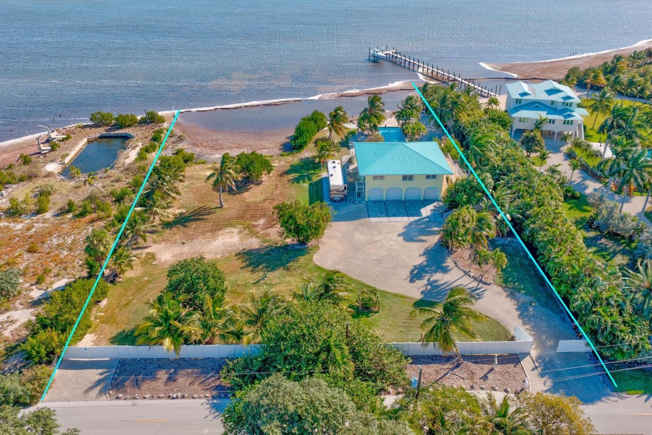 1233 Avenue A, Big Pine Key, FL 33043 Photo