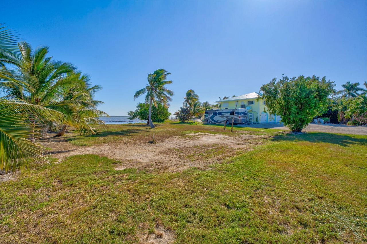 1233 Avenue A, Big Pine Key, FL 33043 Photo