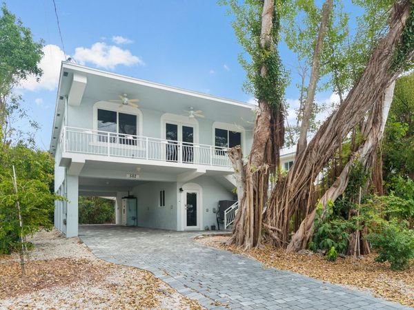 582 Boyd Drive, KEY LARGO, FL 33037