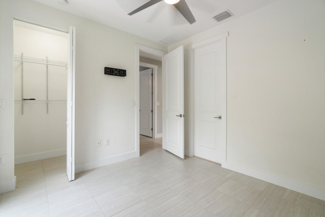 582 Boyd Drive, Key Largo, FL 33037 Photo