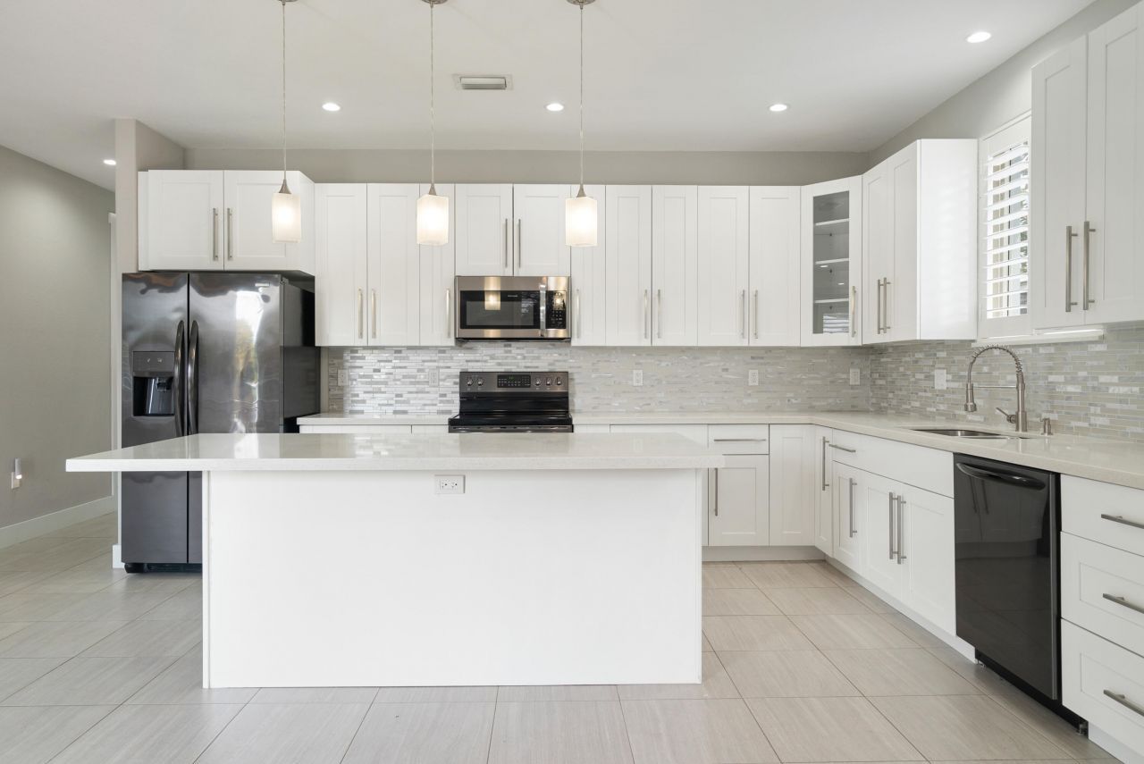 582 Boyd Drive, Key Largo, FL 33037 Photo