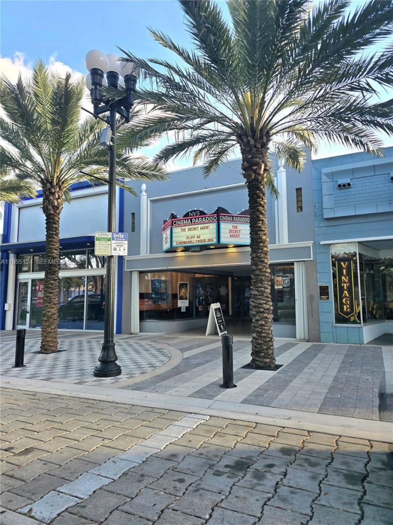 2145 Pierce St, Unit 326, Hollywood, FL 33020 Photo