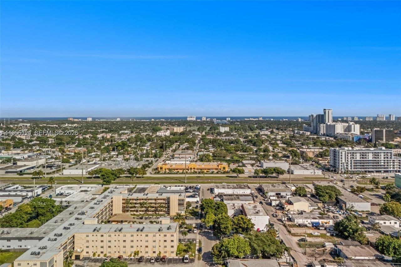 2145 Pierce St, Unit 326, Hollywood, FL 33020 Photo