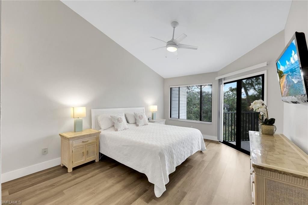 27106 Oakwood Lake Dr, Bonita Springs, FL 34134 Photo