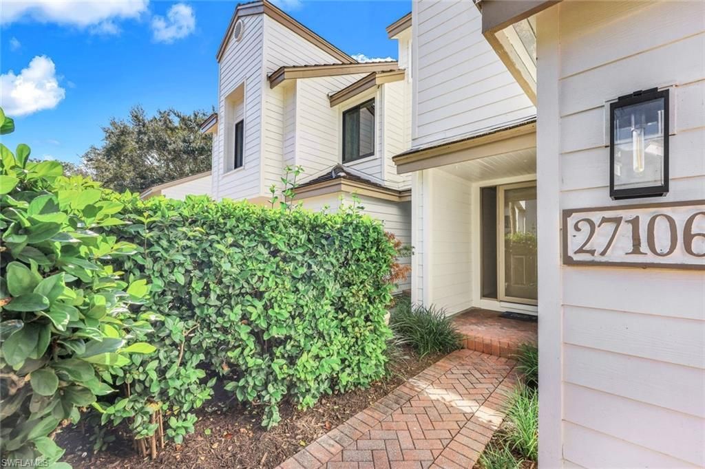 27106 Oakwood Lake Dr, Bonita Springs, FL 34134 Photo