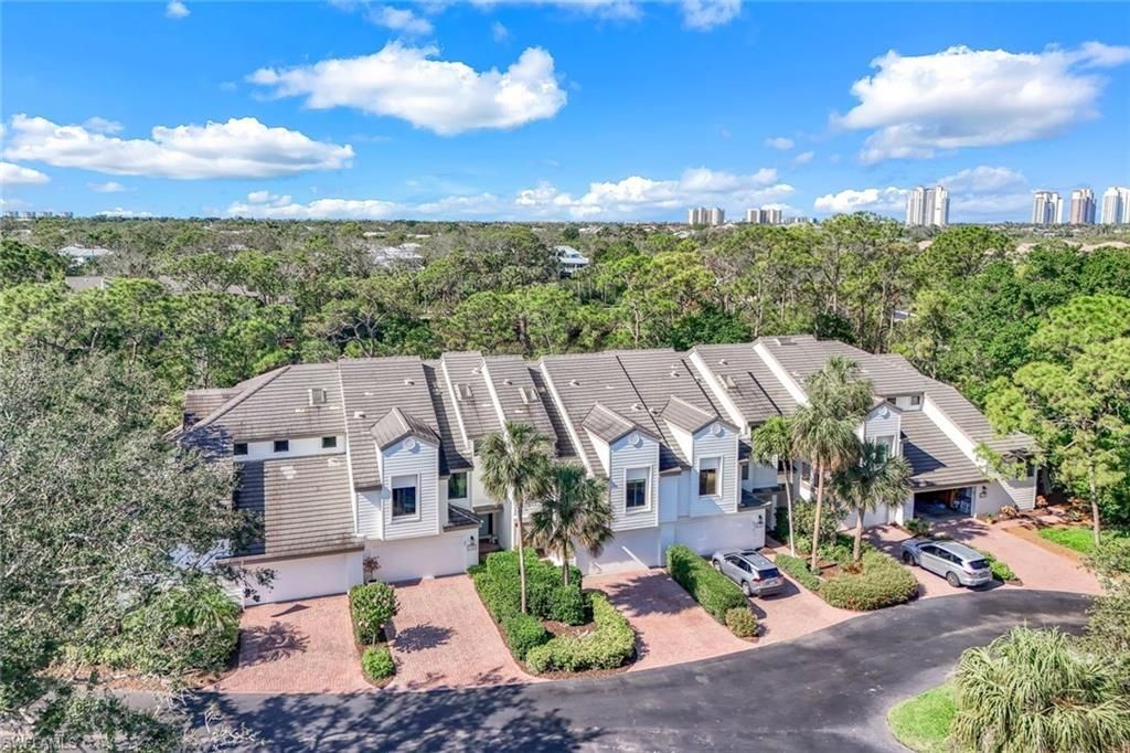 27106 Oakwood Lake Dr, Bonita Springs, FL 34134 Photo