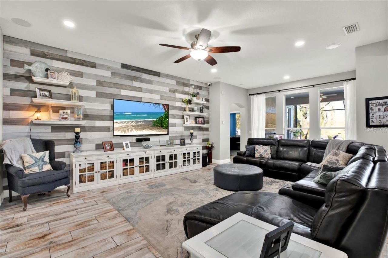 7023 Derwent Glen Circle, Land O Lakes, FL 34637 Photo