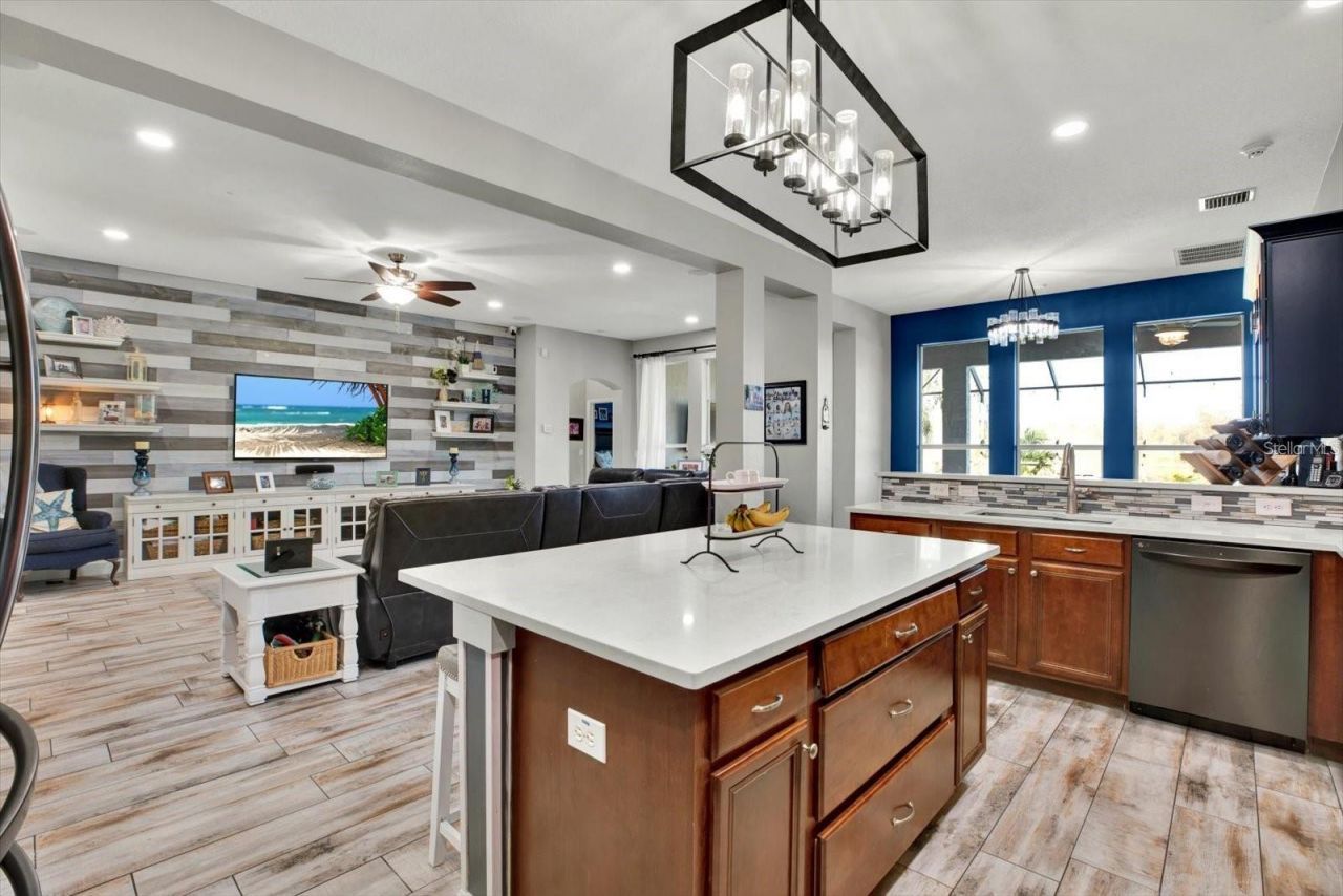 7023 Derwent Glen Circle, Land O Lakes, FL 34637 Photo