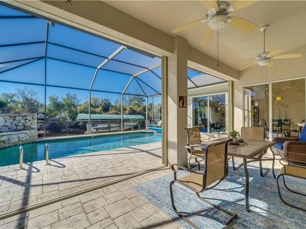 2206 Coral Point DR, CAPE CORAL, FL 33990