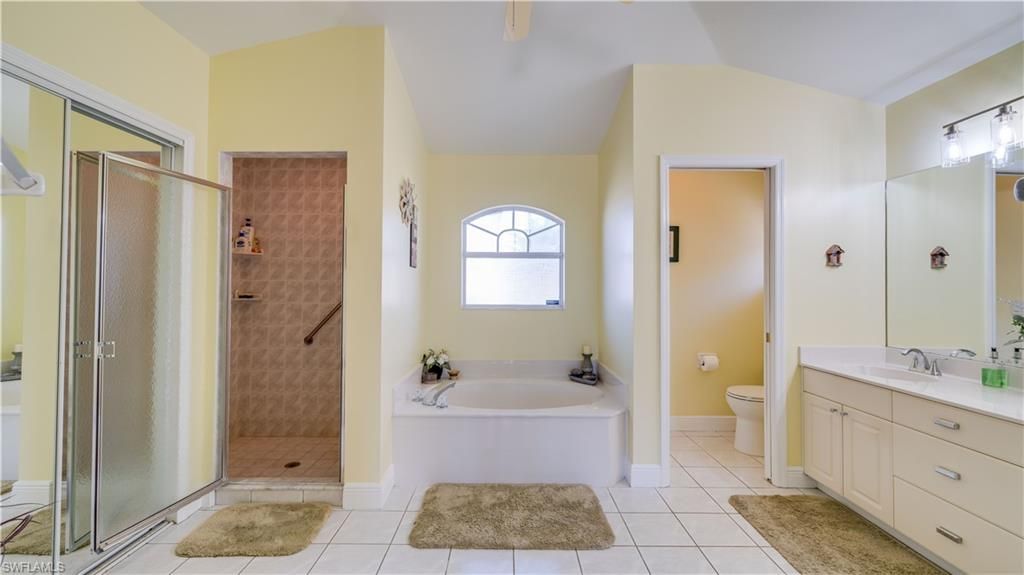 2206 Coral Point Dr, Cape Coral, FL 33990 Photo