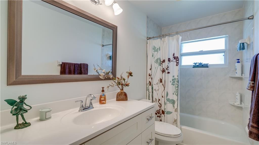 2206 Coral Point Dr, Cape Coral, FL 33990 Photo