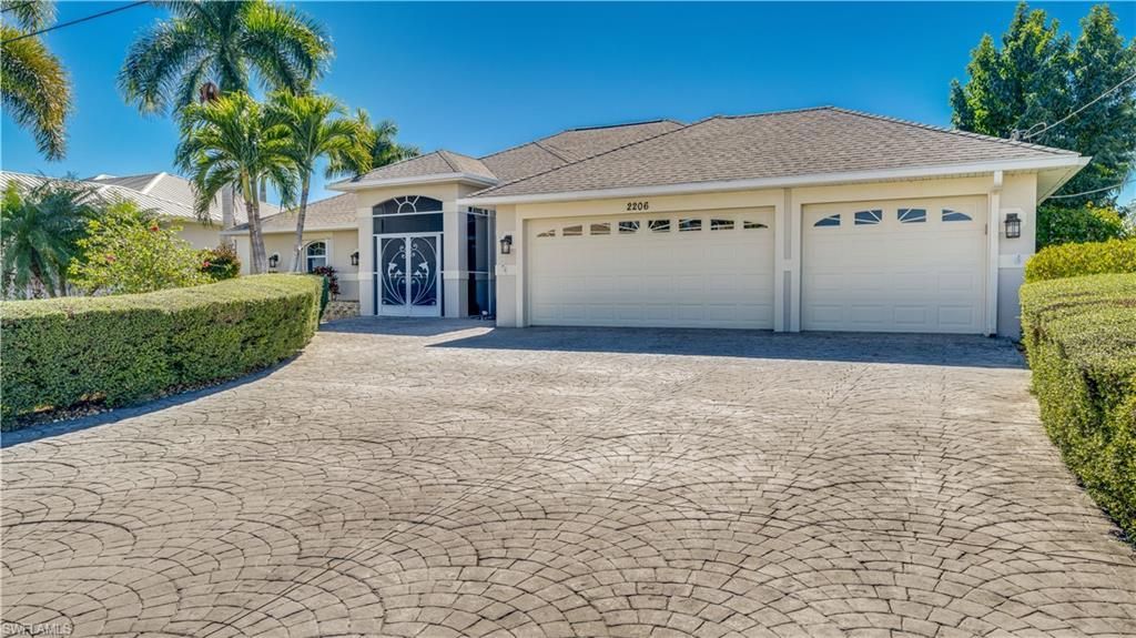 2206 Coral Point Dr, Cape Coral, FL 33990 Photo
