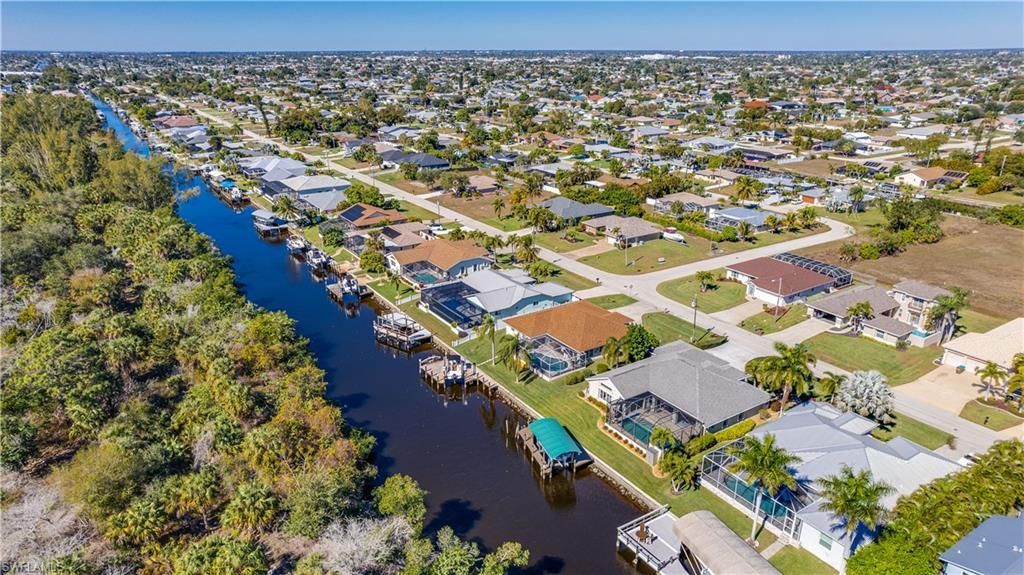 2206 Coral Point Dr, Cape Coral, FL 33990 Photo