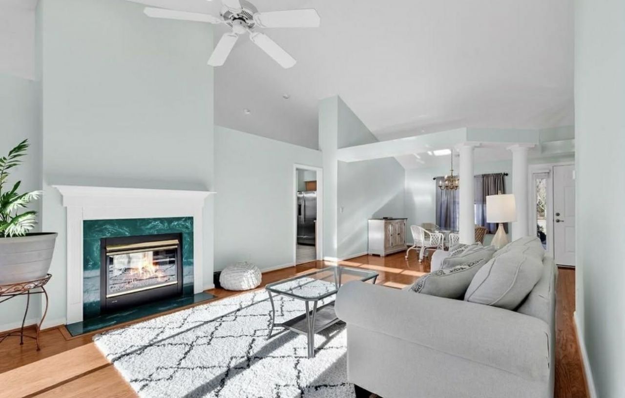 101 Linden Circle Photo 9