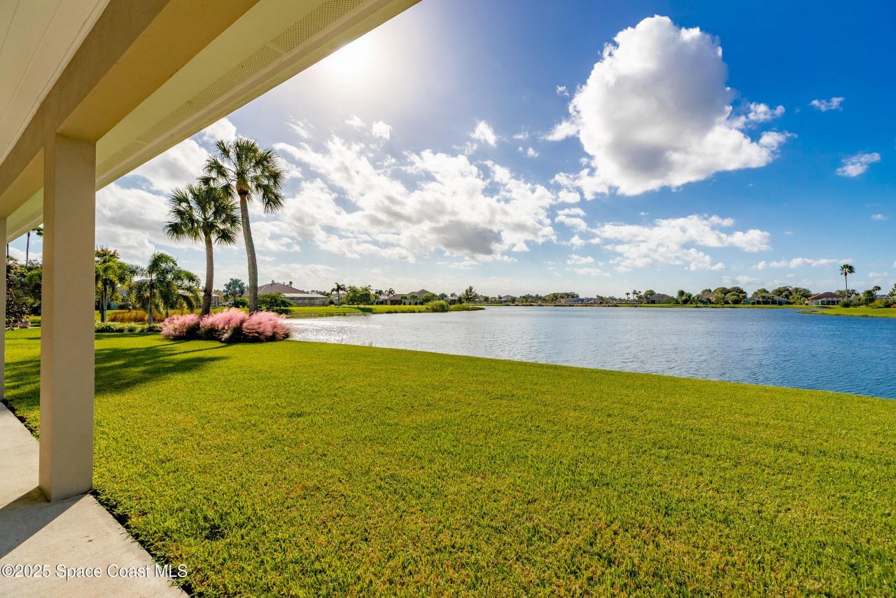 307 Yearling Trail, Sebastian, FL 32958 Photo