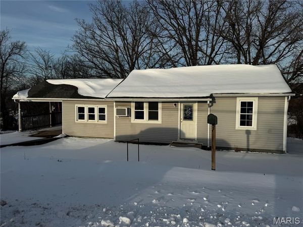 109 Clara Avenue , Potosi, MO 63664