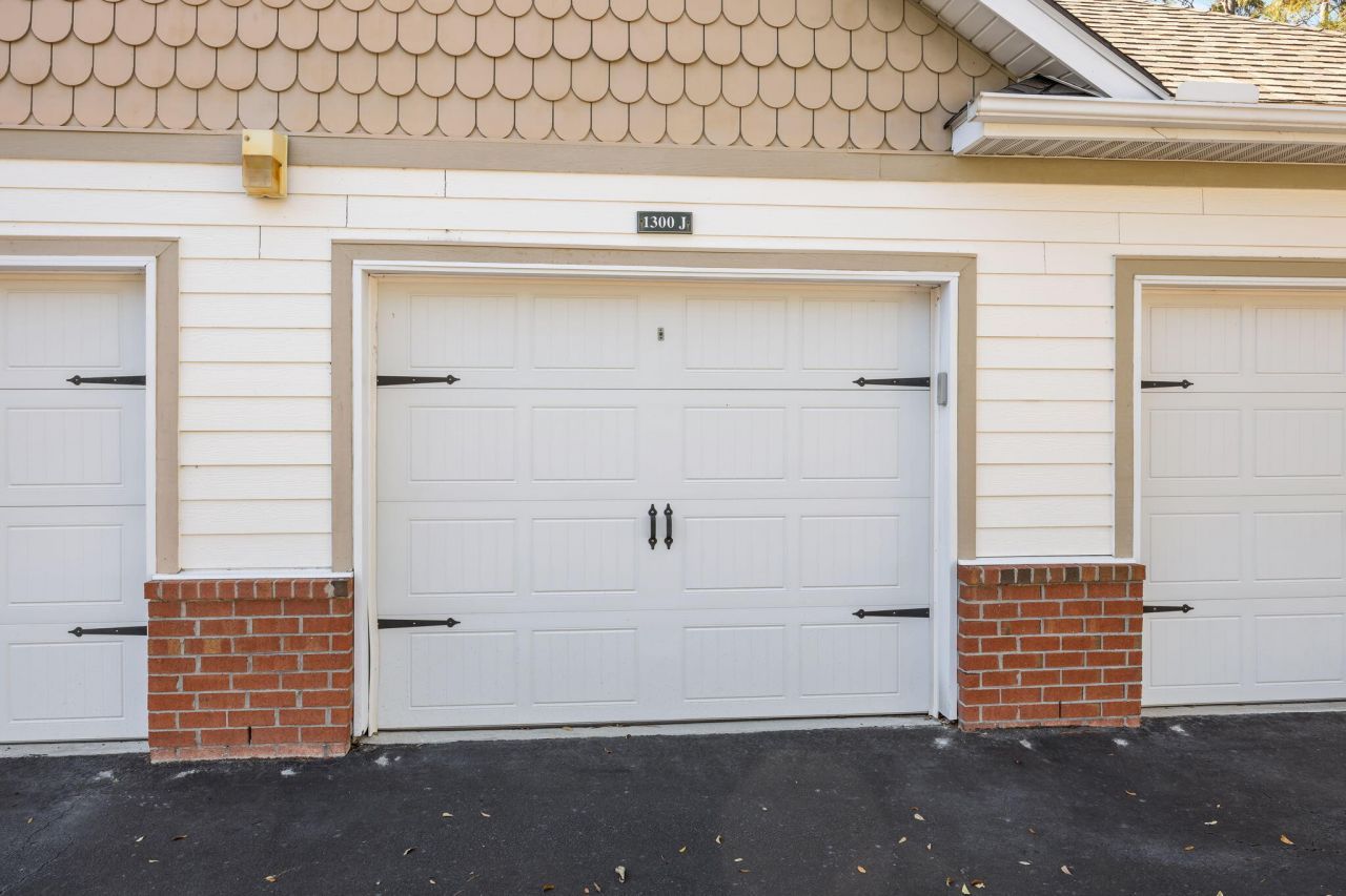 1416 Basildon Road Photo 21