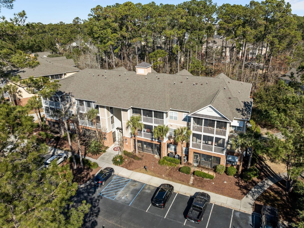 1416 Basildon Road Photo 22