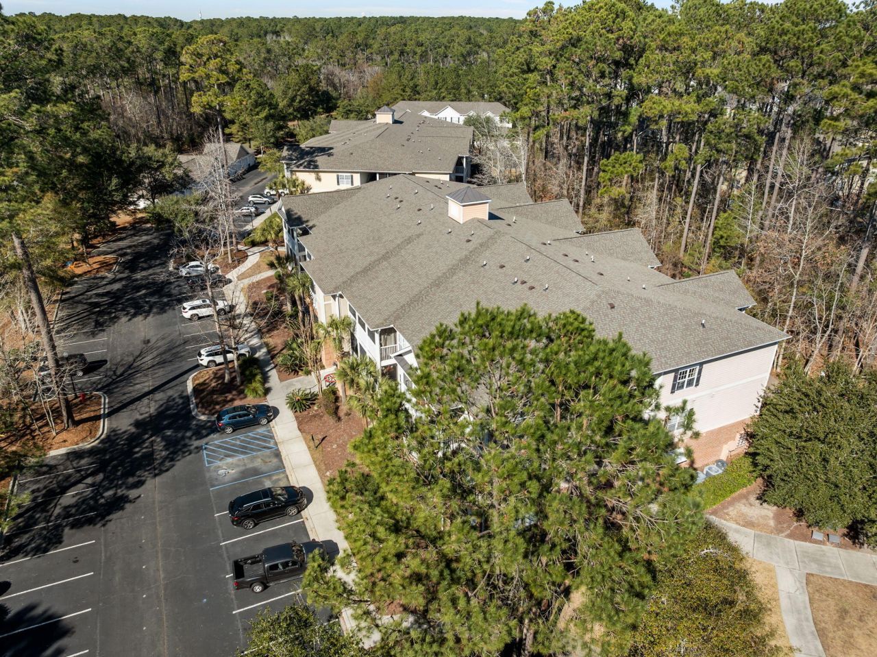 1416 Basildon Road Photo 23