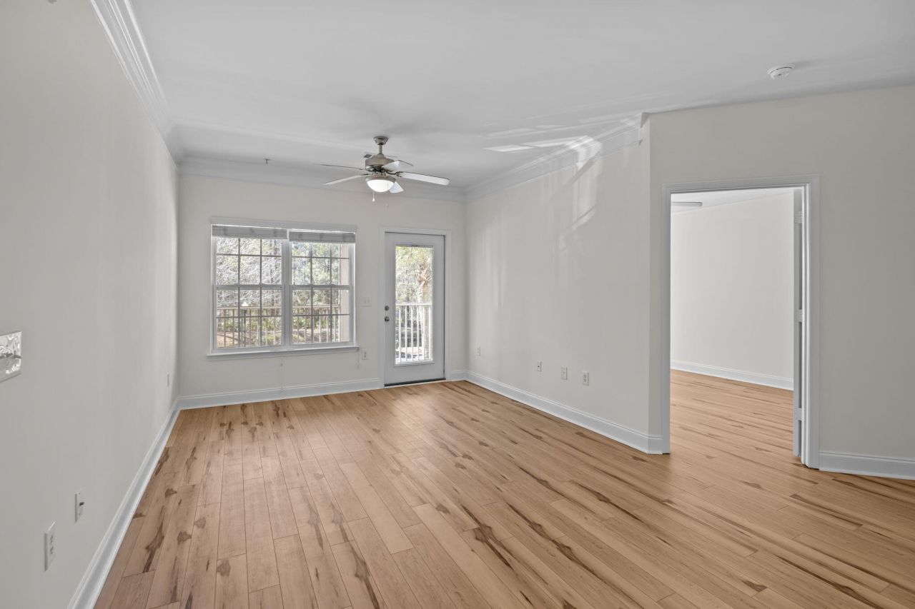 1416 Basildon Road Photo 5