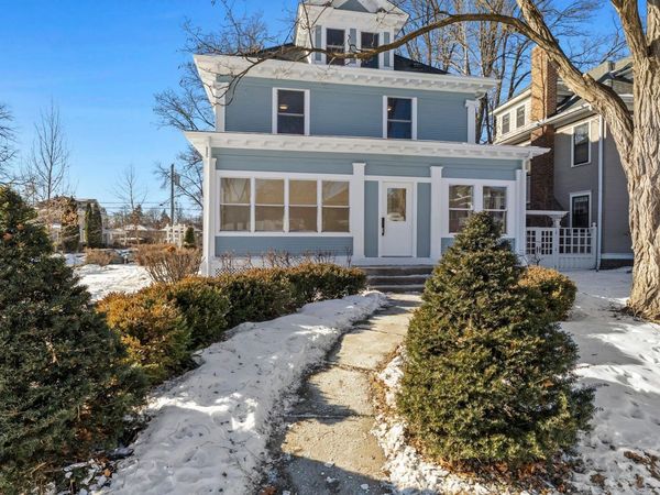 2320 Humboldt Avenue S, Minneapolis, MN 55405