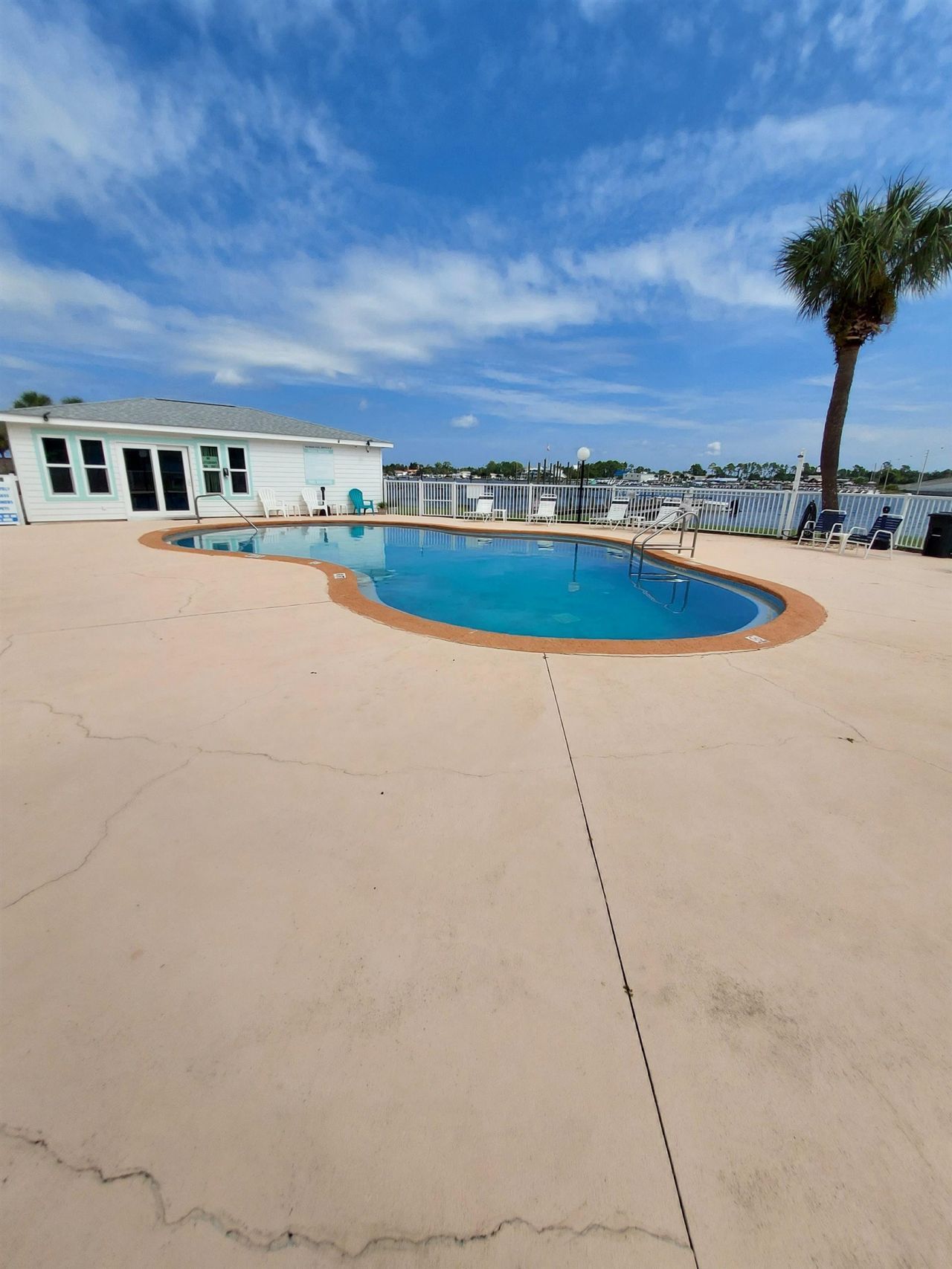 3600 Thomas Drive, Unit C104, Panama City, FL 32408 Photo