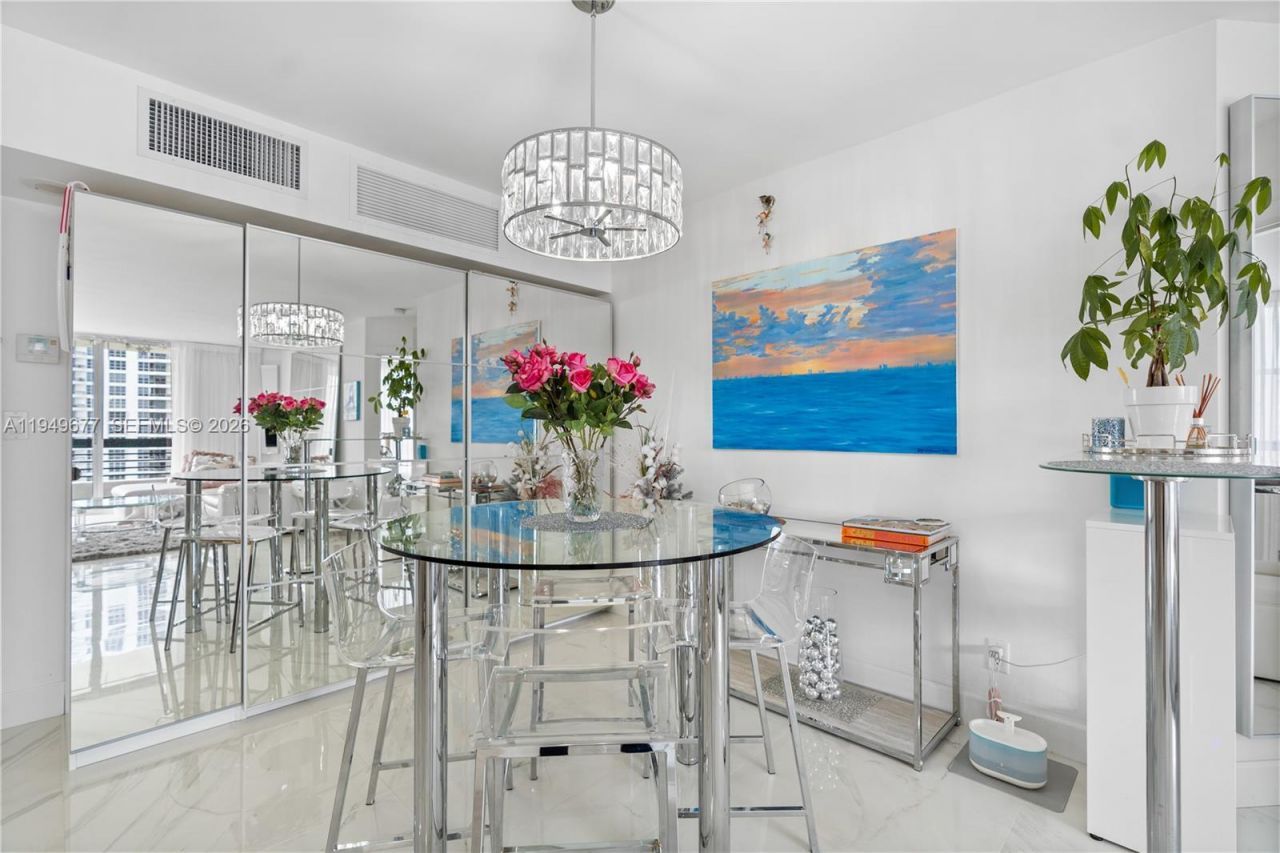 3600 Mystic Pointe Dr, Unit 1017, Aventura, FL 33180 Photo