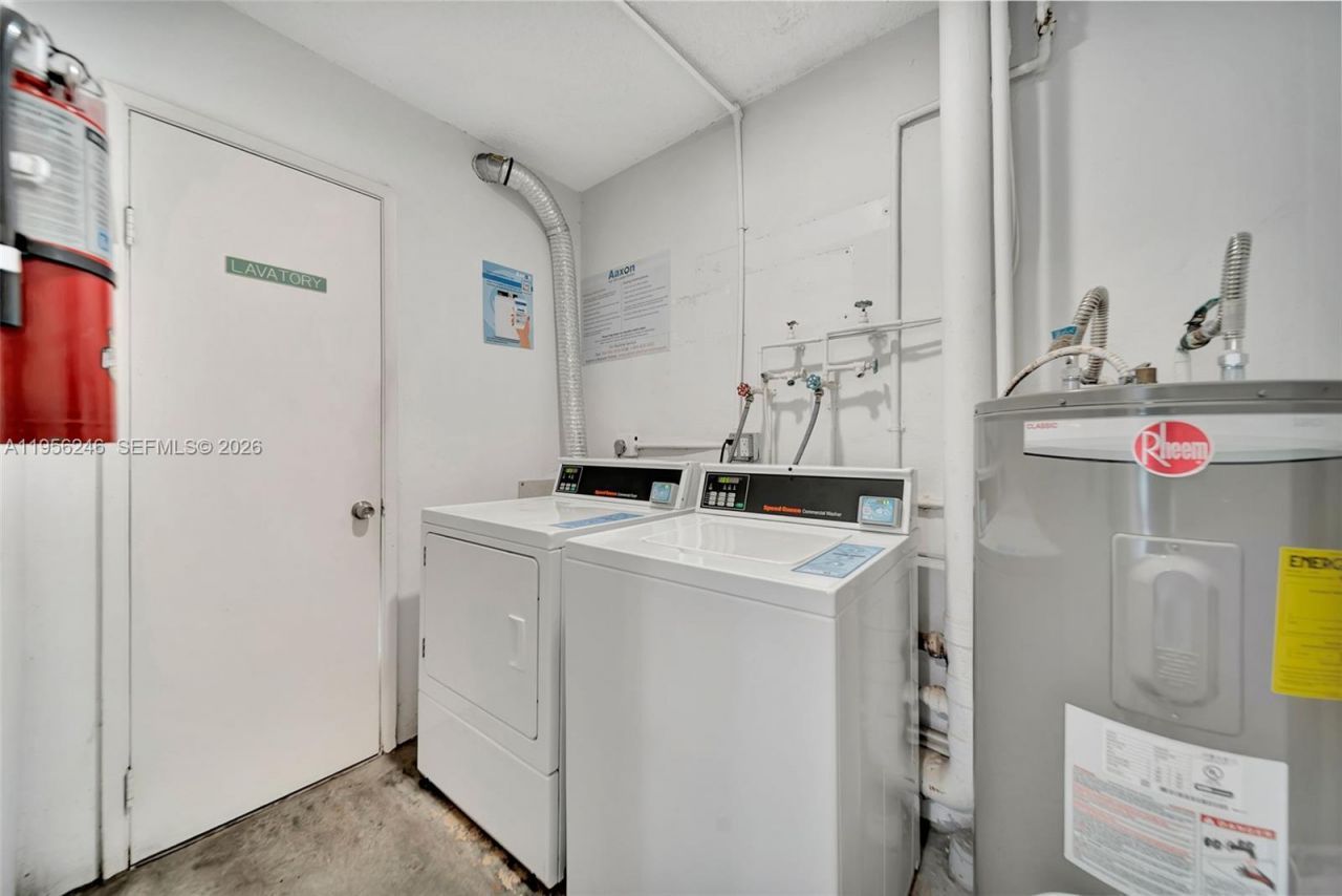 3221 NE 8th St, Unit 103, Pompano Beach, FL 33062 Photo