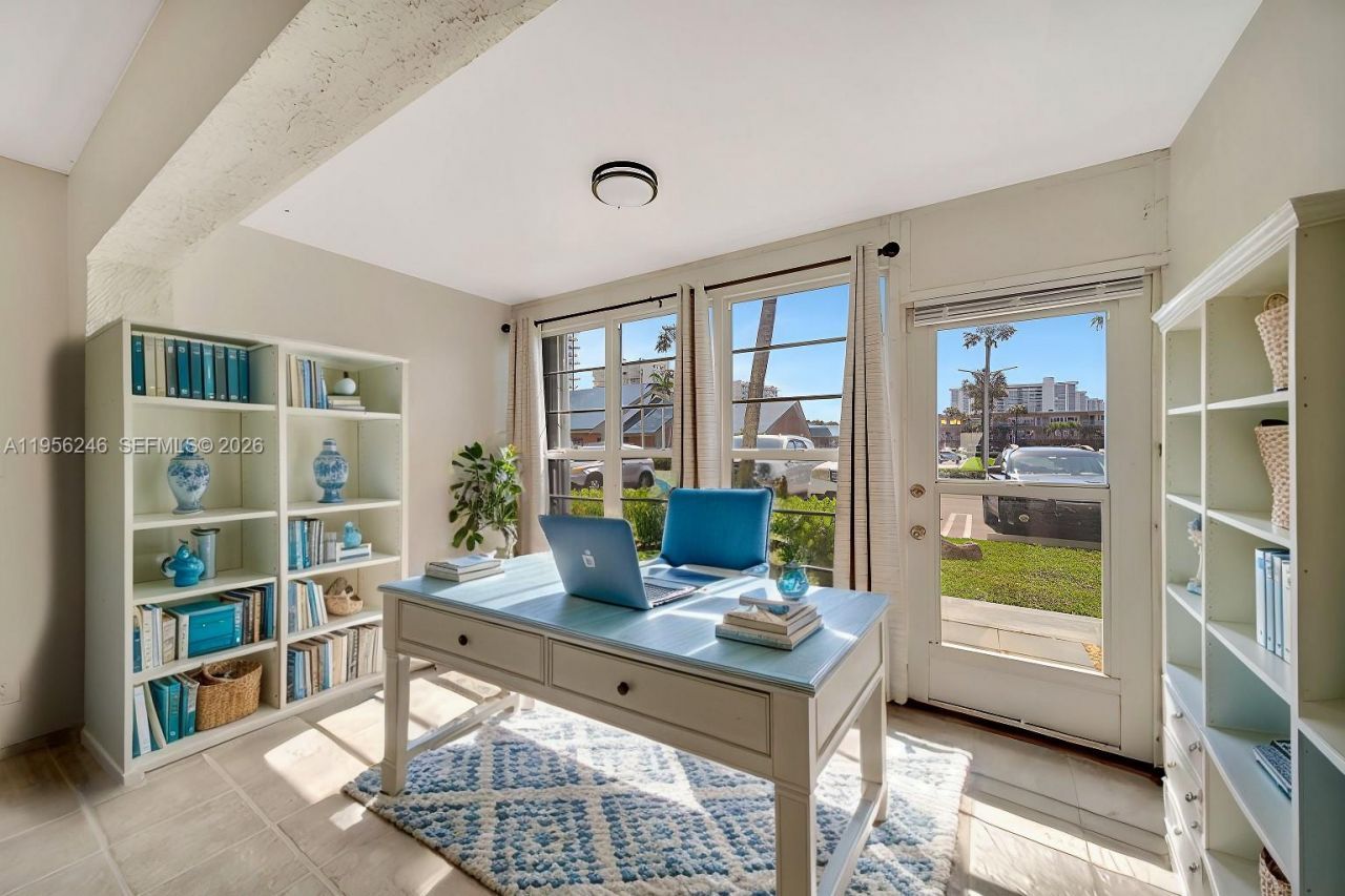 3221 NE 8th St, Unit 103, Pompano Beach, FL 33062 Photo