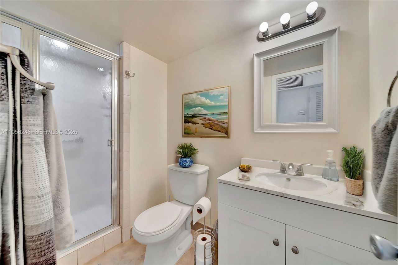 3221 NE 8th St, Unit 103, Pompano Beach, FL 33062 Photo