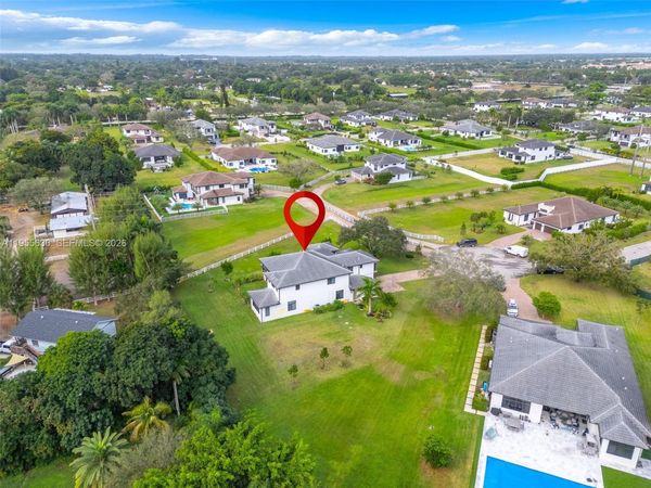 4950 SW 158th Avenue, Southwest Ranches, FL 33331