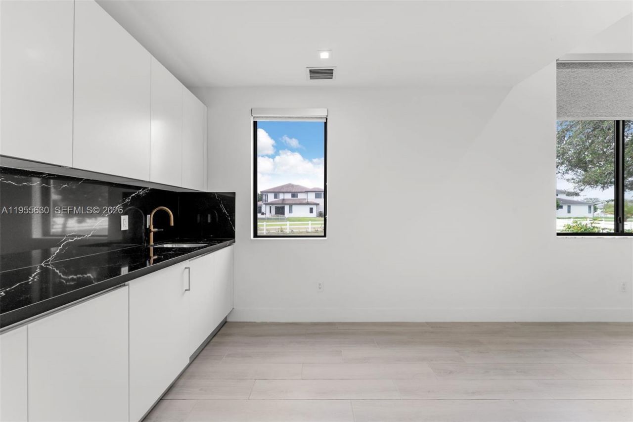 4950 SW 158th Ave , Southwest Ranches, FL 33331 Photo