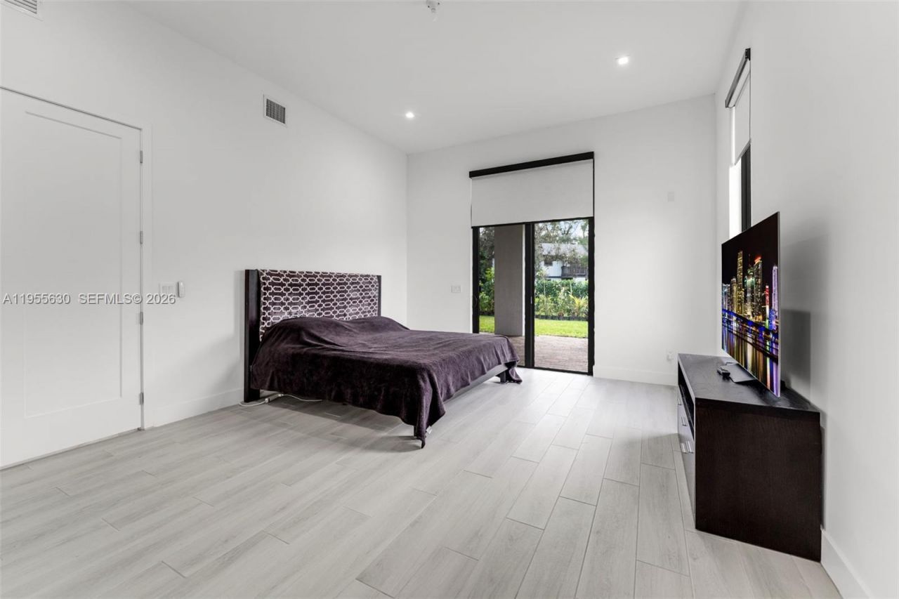 4950 SW 158th Avenue, Southwest Ranches, FL 33331 Photo